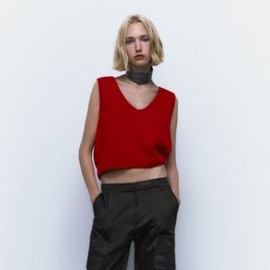 Zara NWT Cropped Knit Vest Size Small